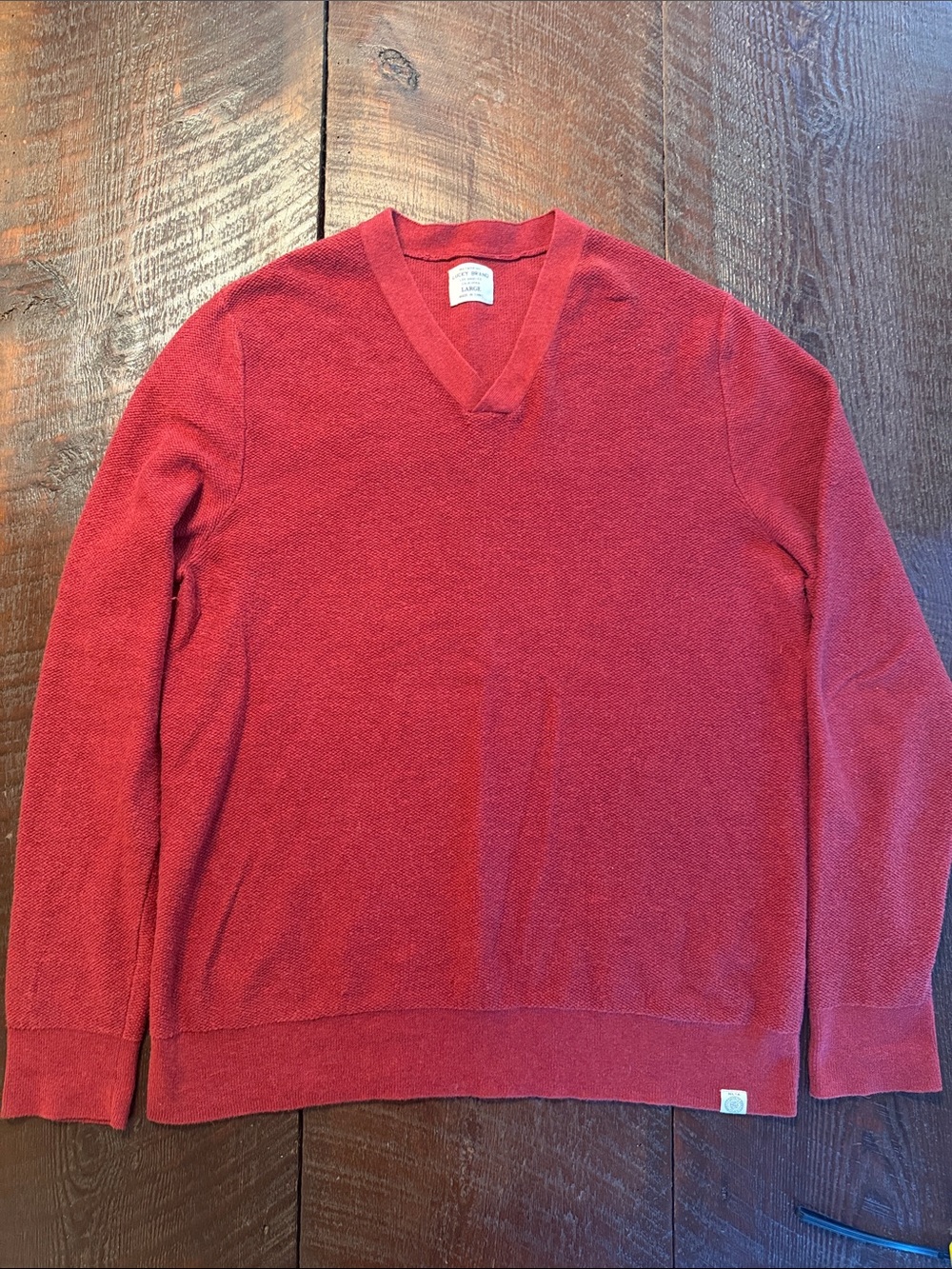 Lucky Brand Men’s Large Red V-Neck Sweater Lightweight Knit Pullover